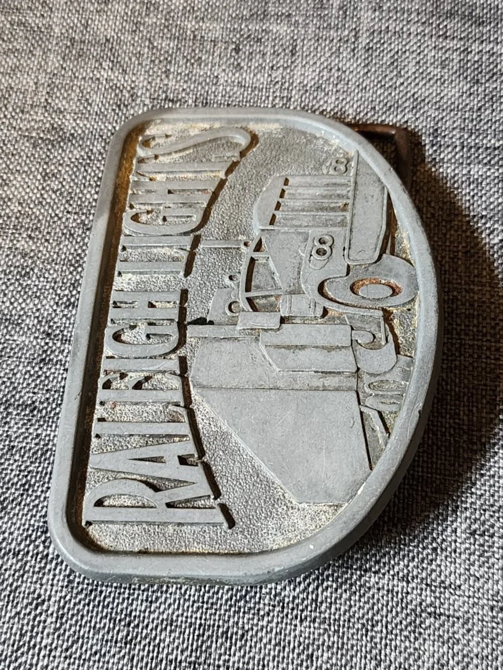 Vintage Raleigh Lights Semi Truck Big Rig Trucker Silver Metal Belt Buckle